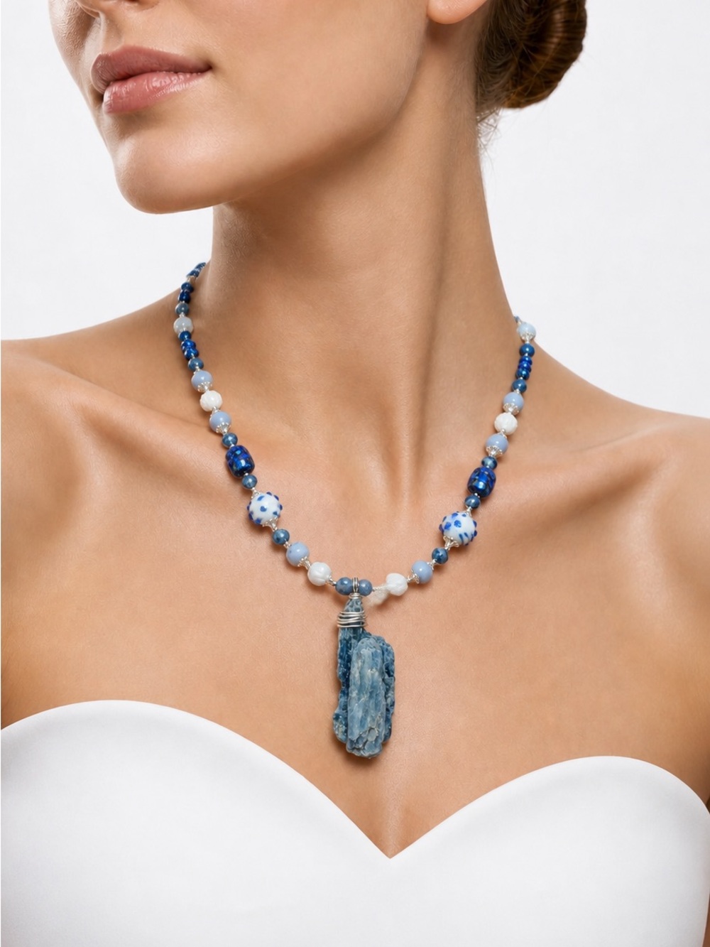 Blue Beaded Raw Kyanite Pendant Necklace - Women Jewelry